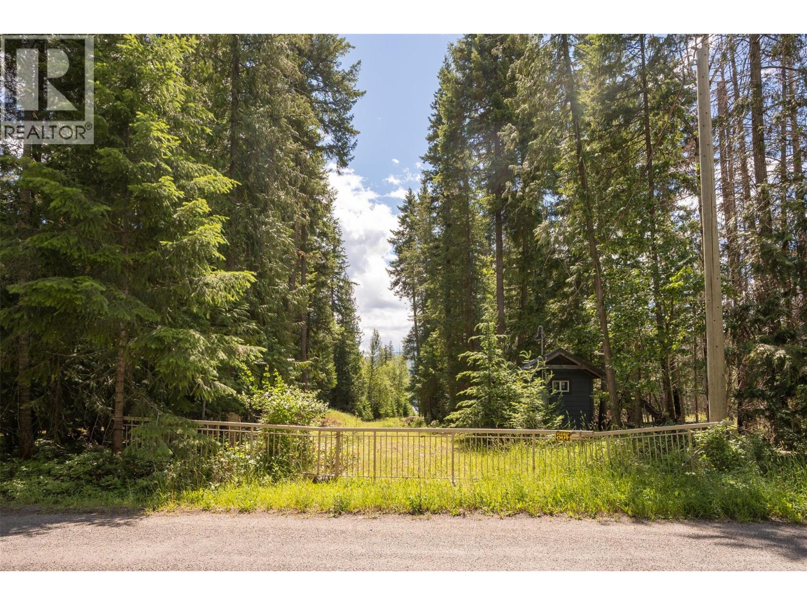  4012 Express Point Road, Scotch Creek