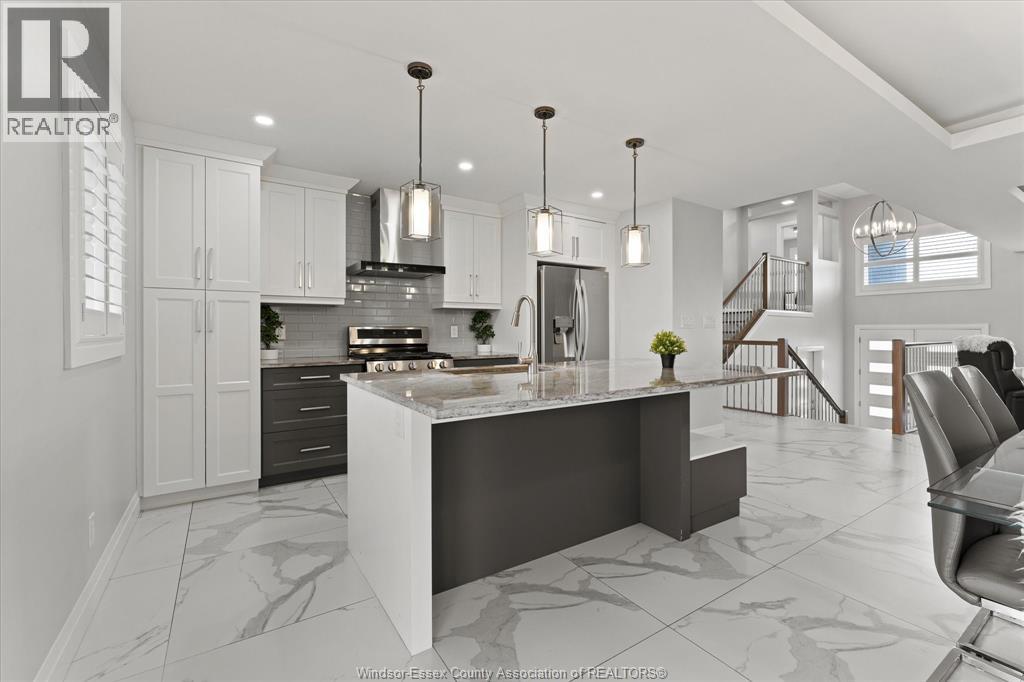 111 LAMBERT STREET - 14