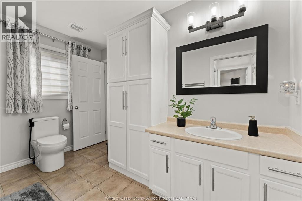 163 ANTONIO COURT - 14