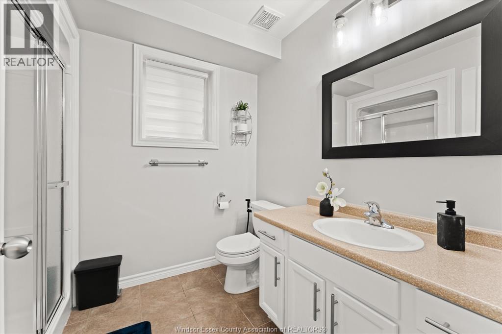 163 ANTONIO COURT - 26