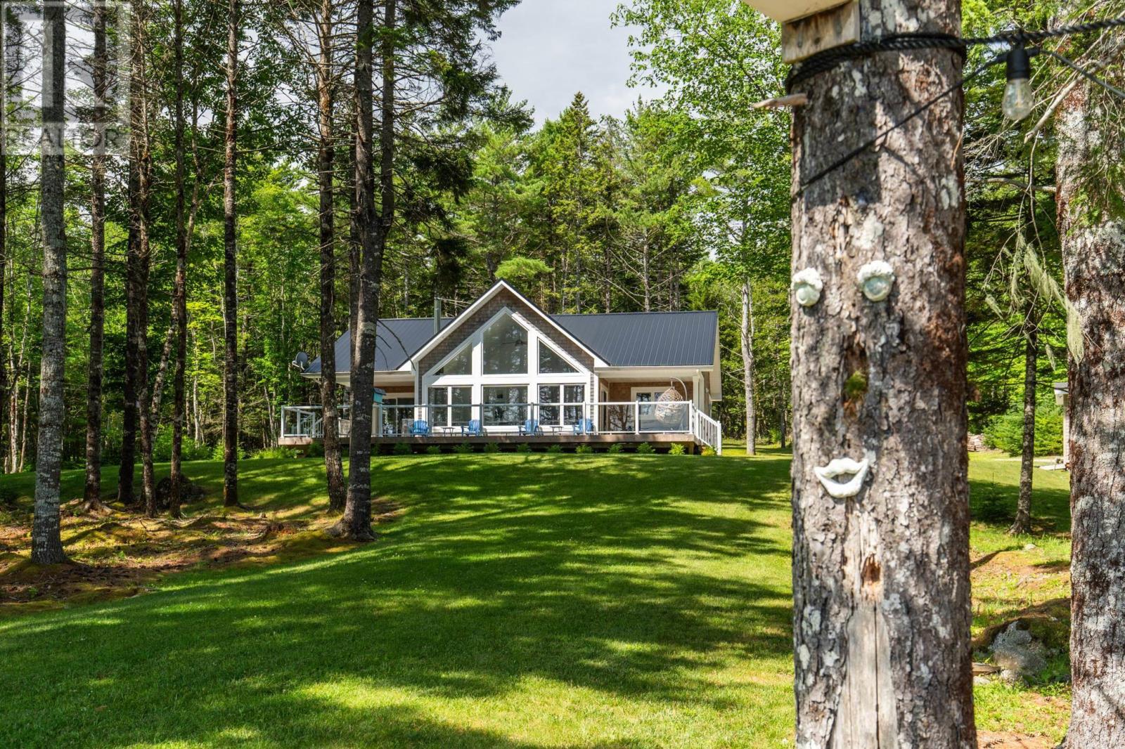 120 Kempt Back Lake Road
