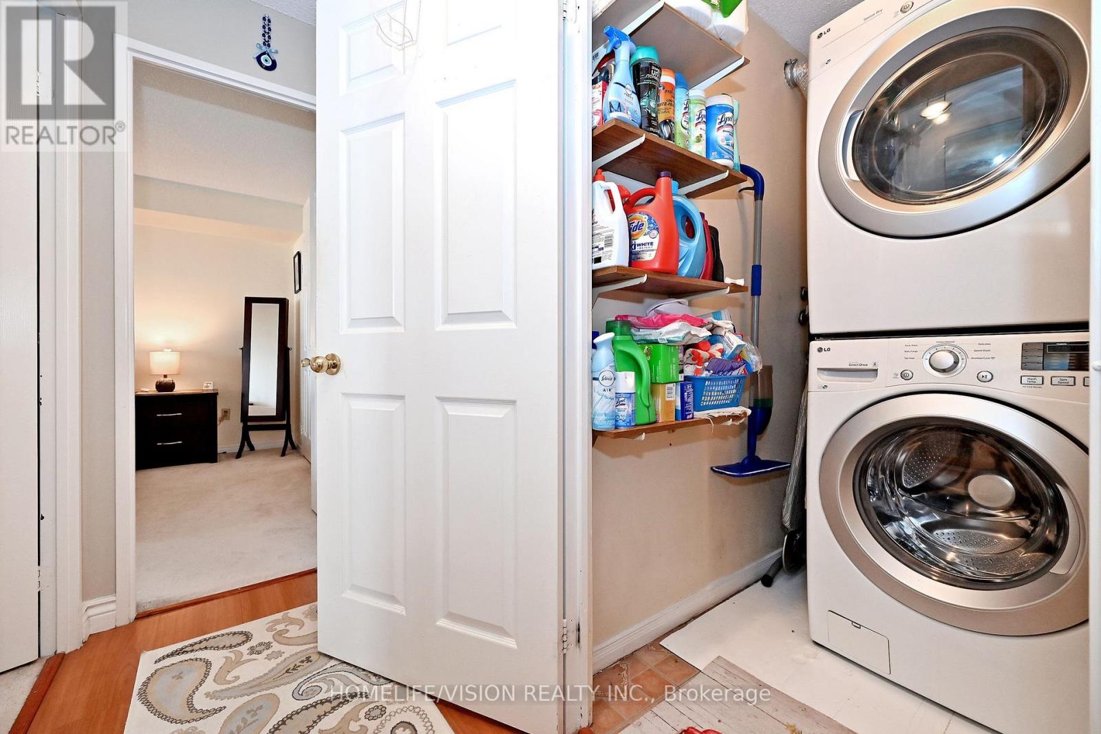 #306 330 RATHBURN ROAD W - 31
