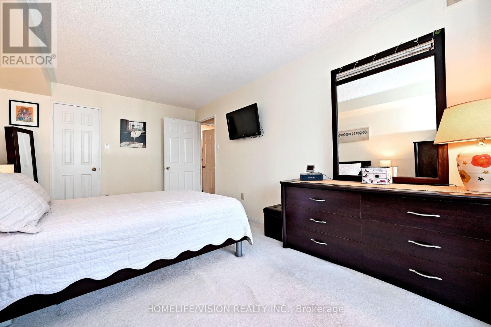 #306 330 RATHBURN ROAD W - 25