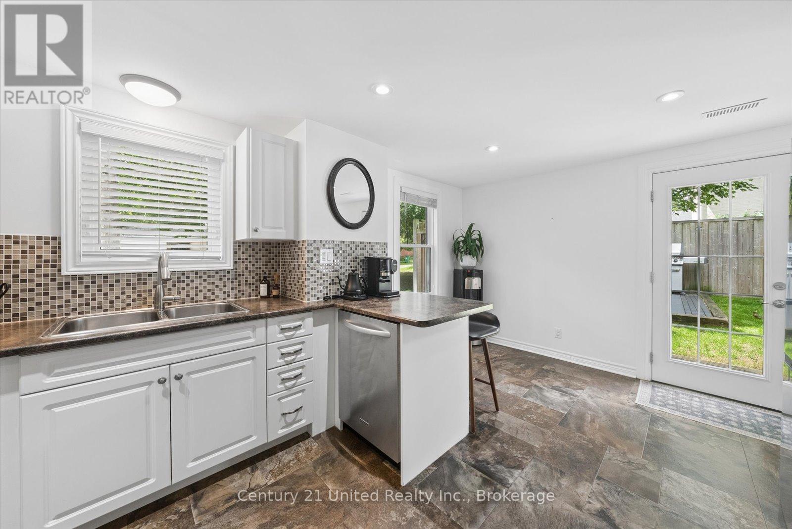 113 PRINCESS STREET - 19