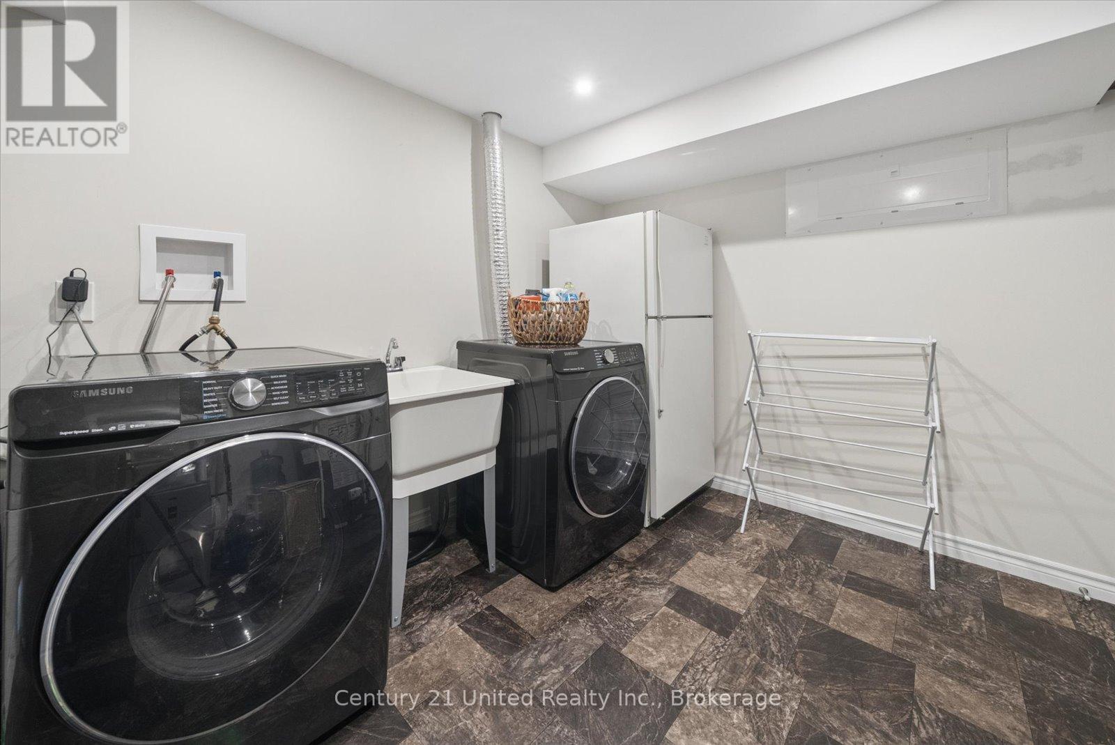 113 PRINCESS STREET - 20