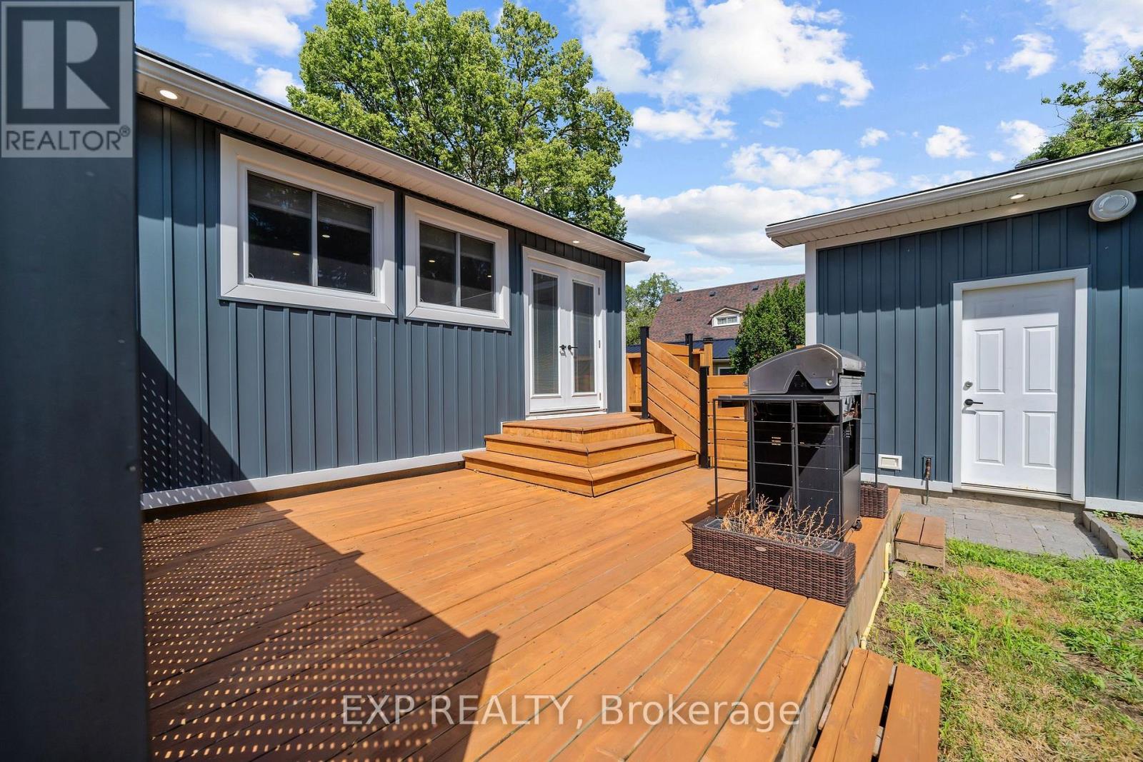 172 EAST STREET - Image 21