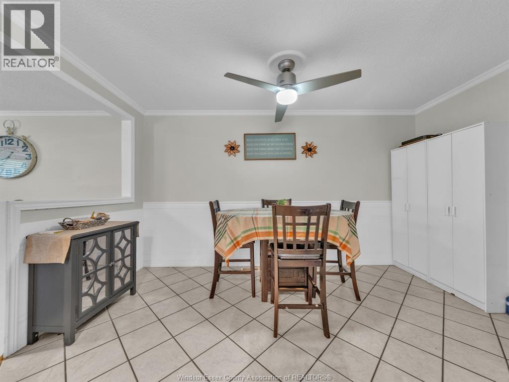 3149 ELMWOOD CRESCENT - 12