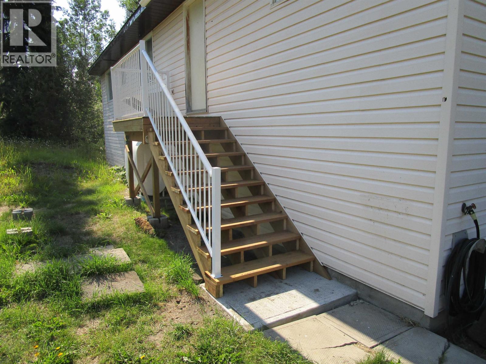 7732 LITTLE FORT 24 HIGHWAY - 4