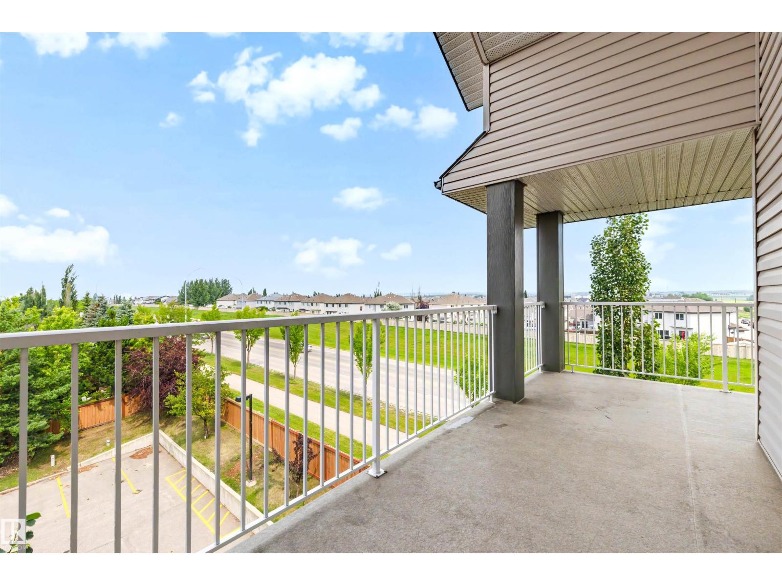 #427 3425 19 ST NW - 39