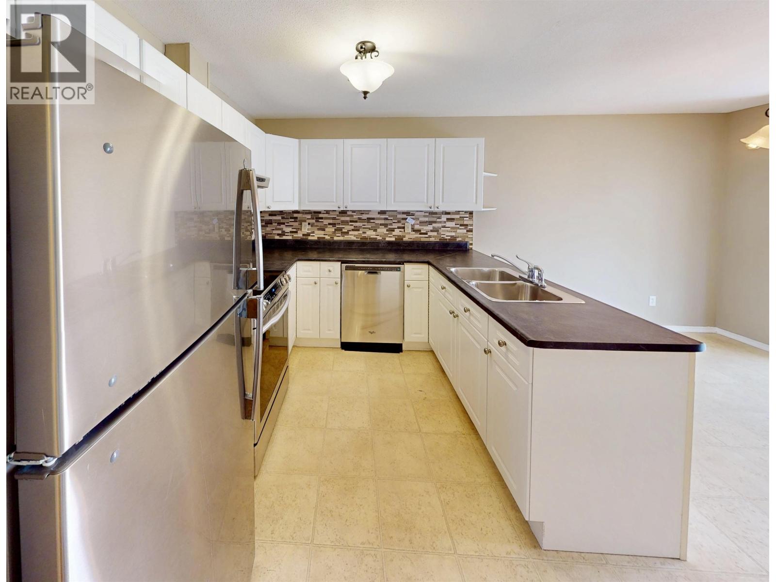 8724 81A STREET - Image 11