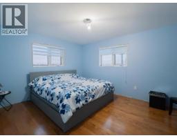 257 Utsingi Drive, Yellowknife, NT X1A0E7 Photo 8