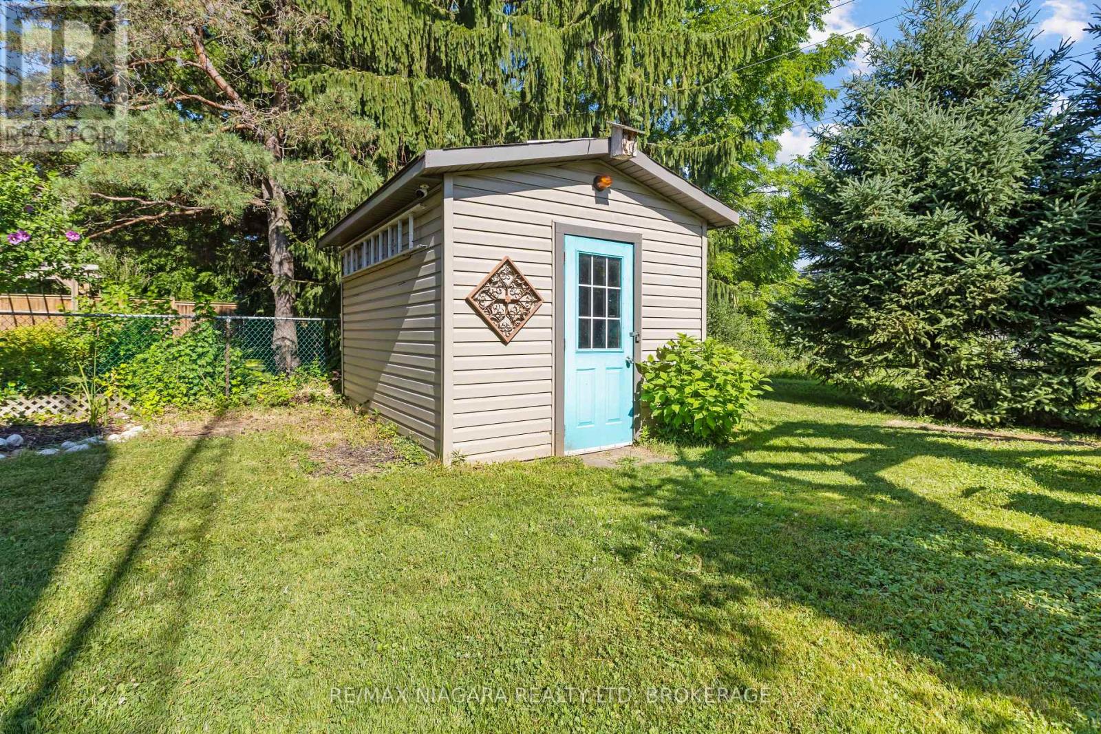 1 LINDEN AVENUE - 5