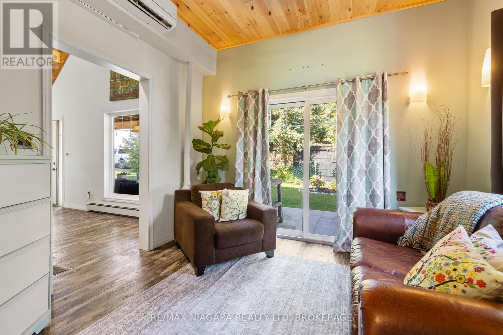 1 LINDEN AVENUE - Image 9