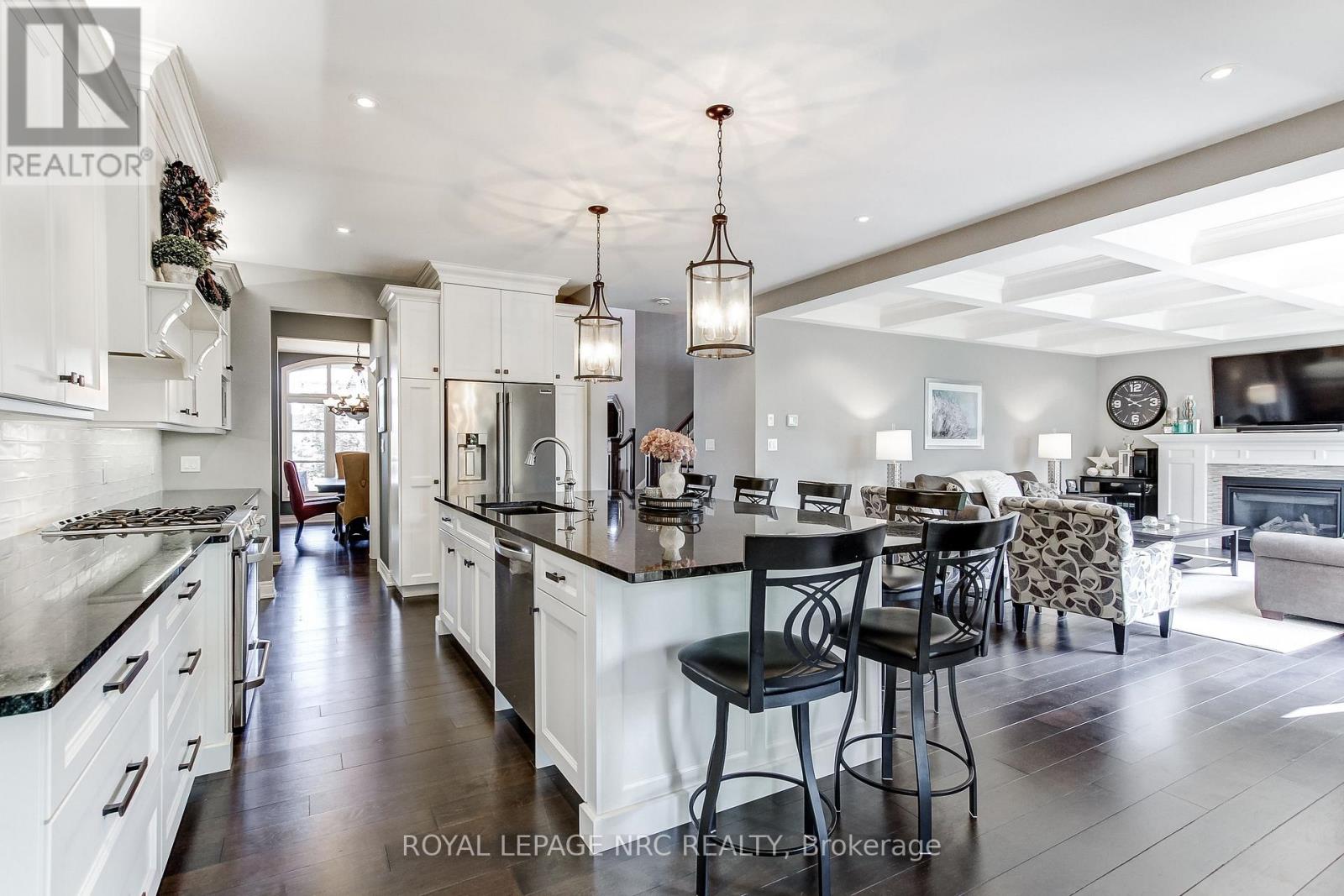 8816 ANGIE DRIVE - Image 10