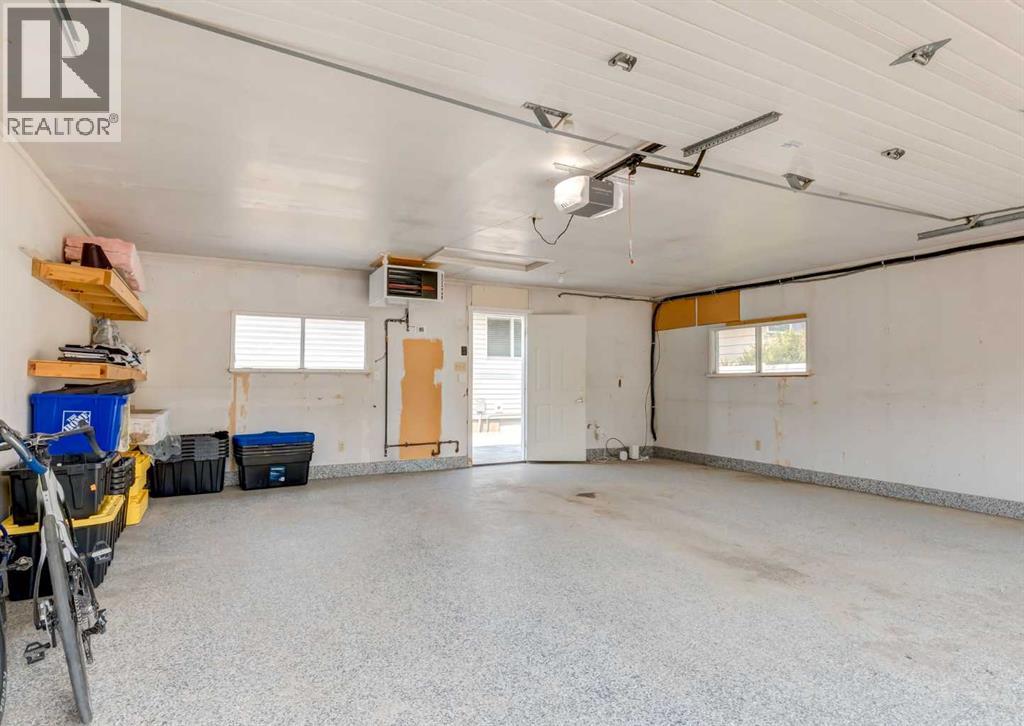 1323 106 Avenue SW - Image 39