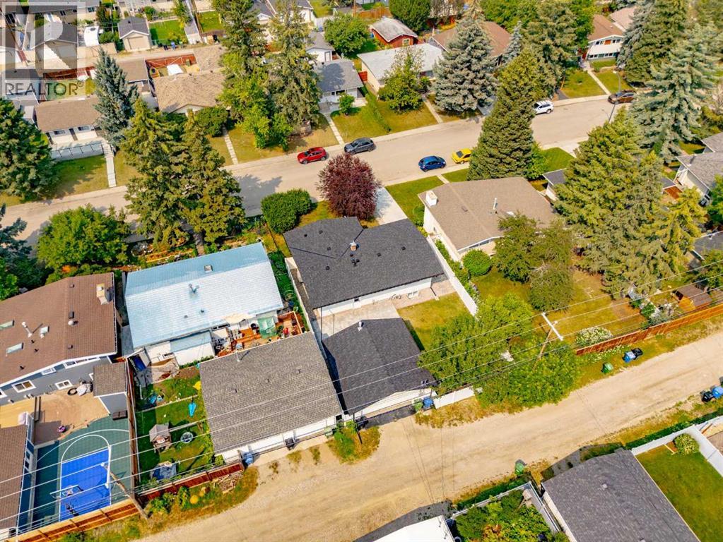 1323 106 Avenue SW - Image 47