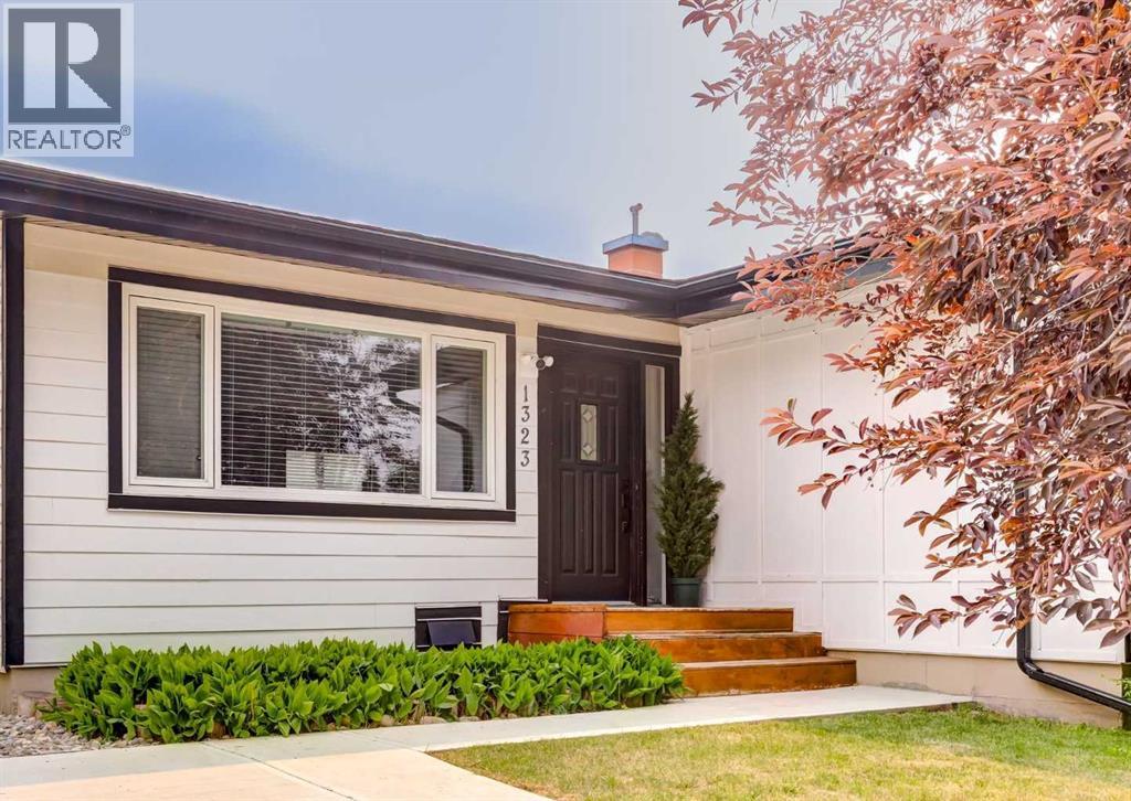 1323 106 Avenue SW - Image 41