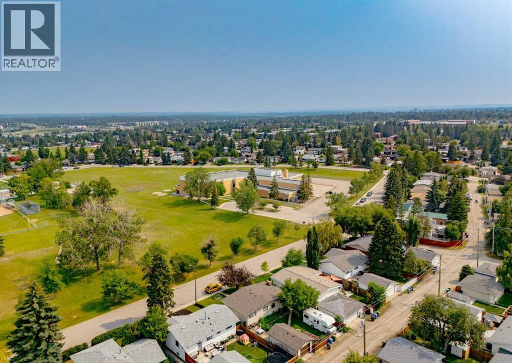 1323 106 Avenue SW - Image 49