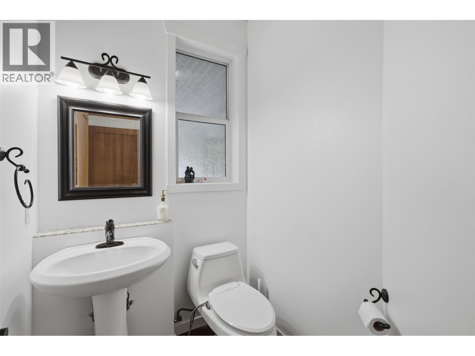 876 Serle Road - 36