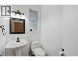 876 Serle Road, Kamloops, BC V2B6L9 Photo 36
