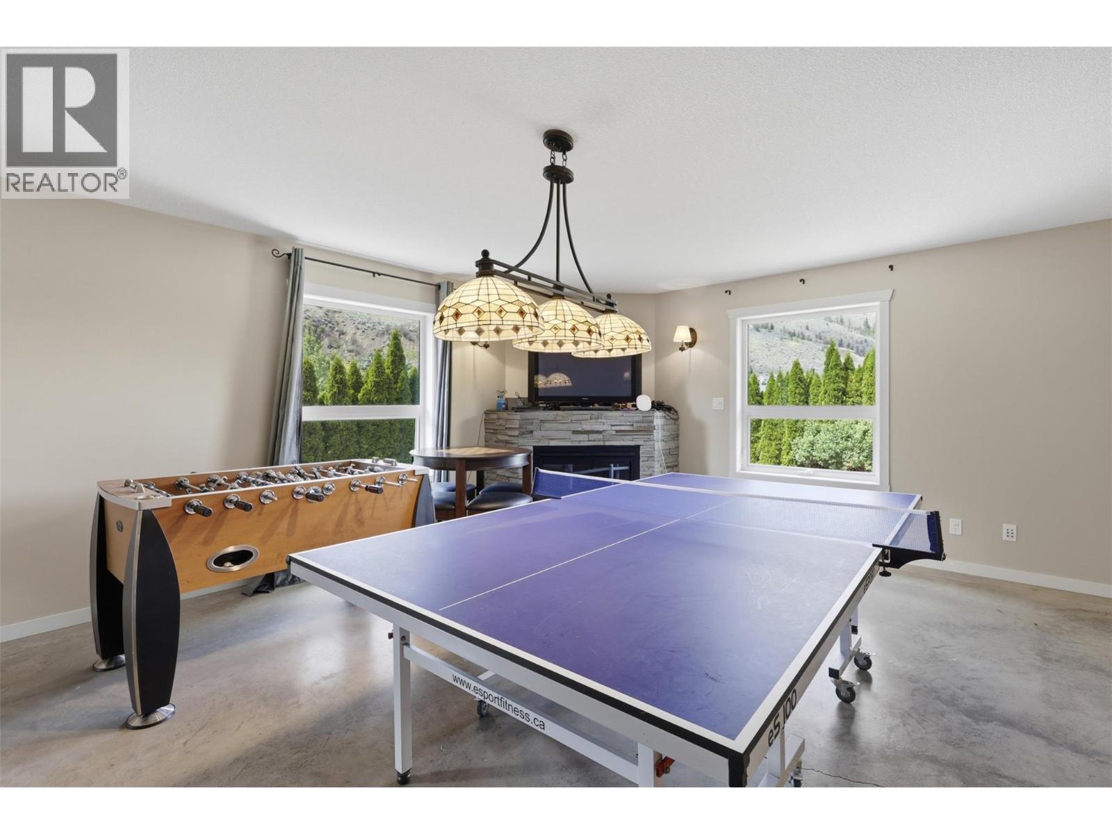876 Serle Road - 40