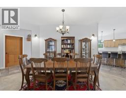 876 Serle Road, Kamloops, BC V2B6L9 Photo 16