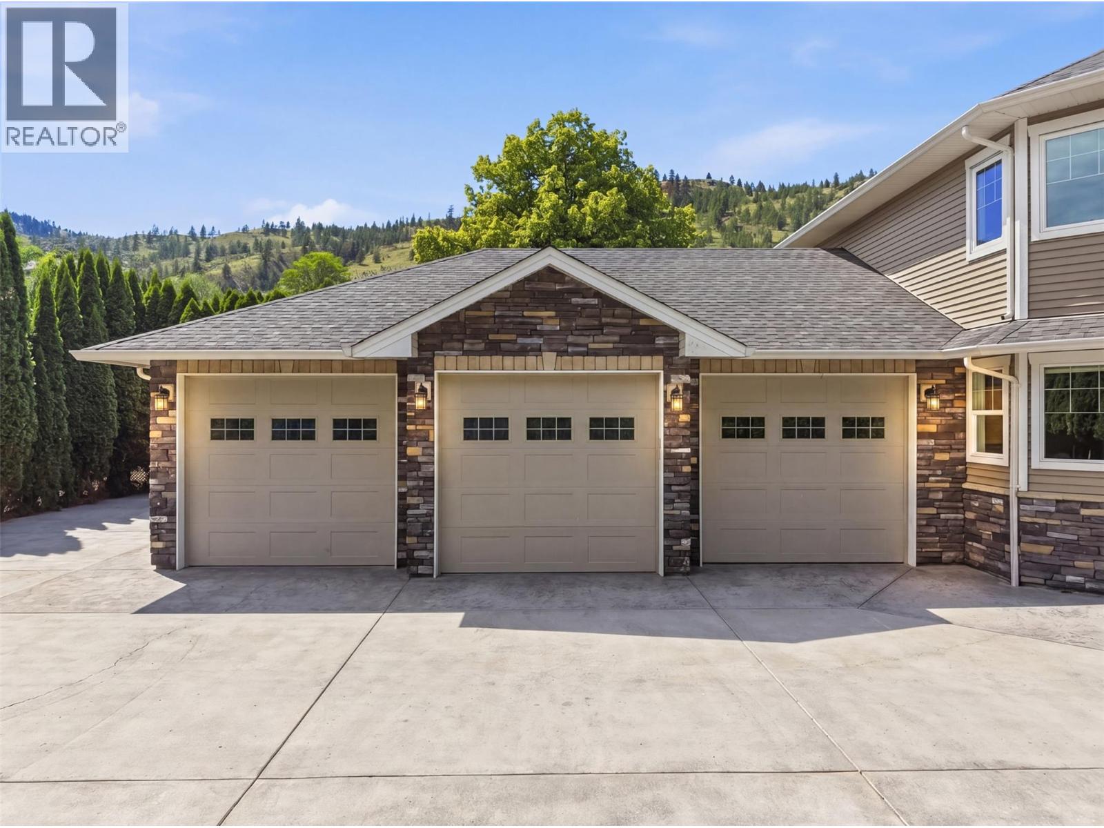 876 Serle Road - 6