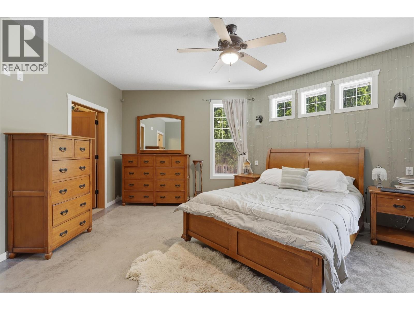 876 Serle Road - 28