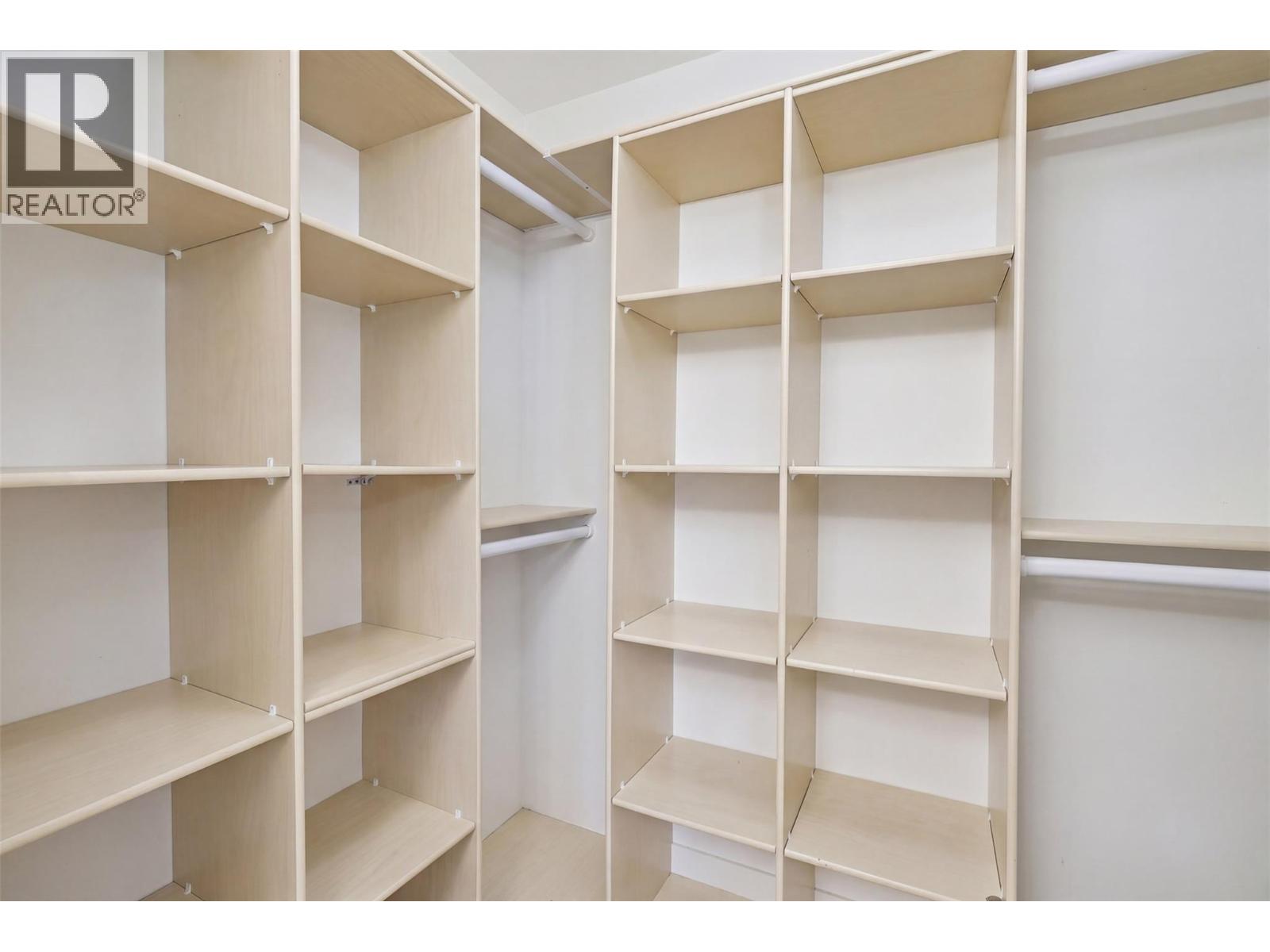876 Serle Road - 50