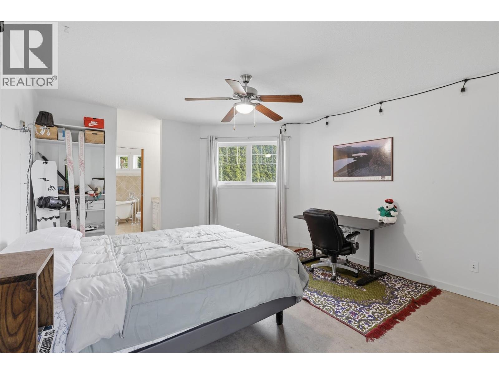 876 Serle Road - 47