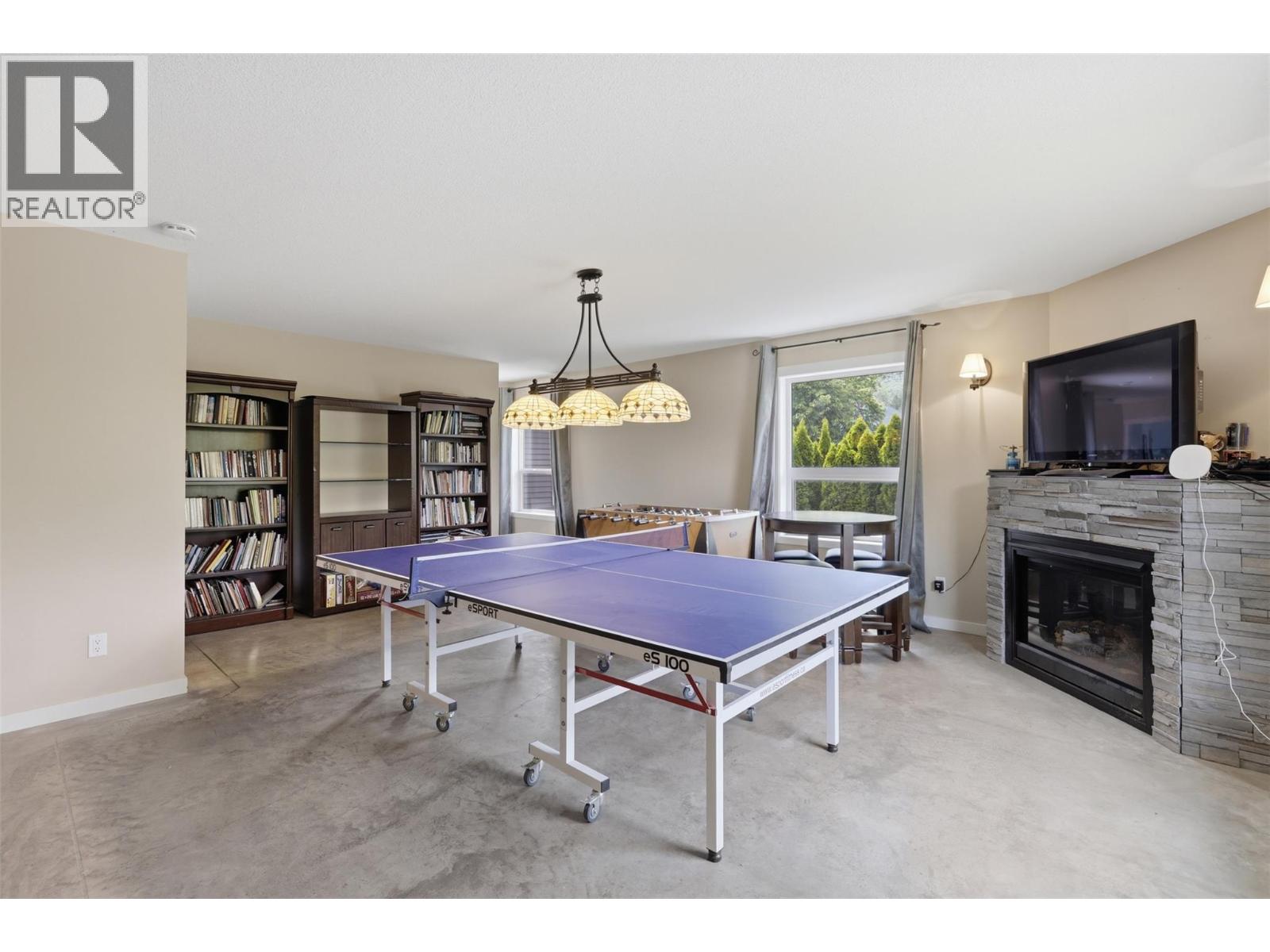 876 Serle Road - 41