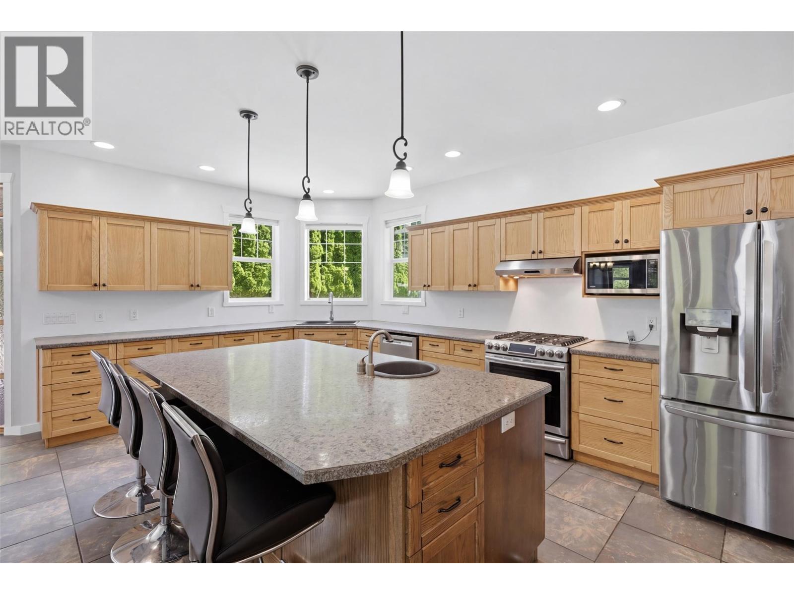 876 Serle Road - 14