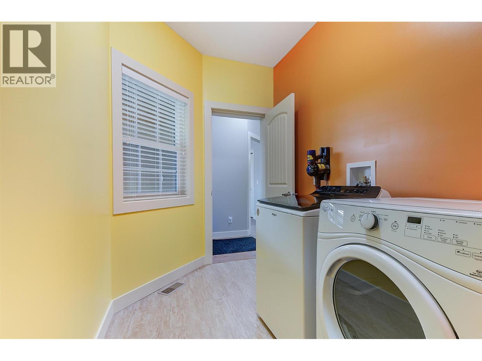 2064 Aspen Drive - 32