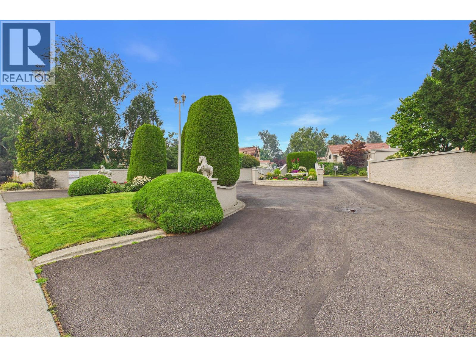 #105 650 Lexington Drive - 49