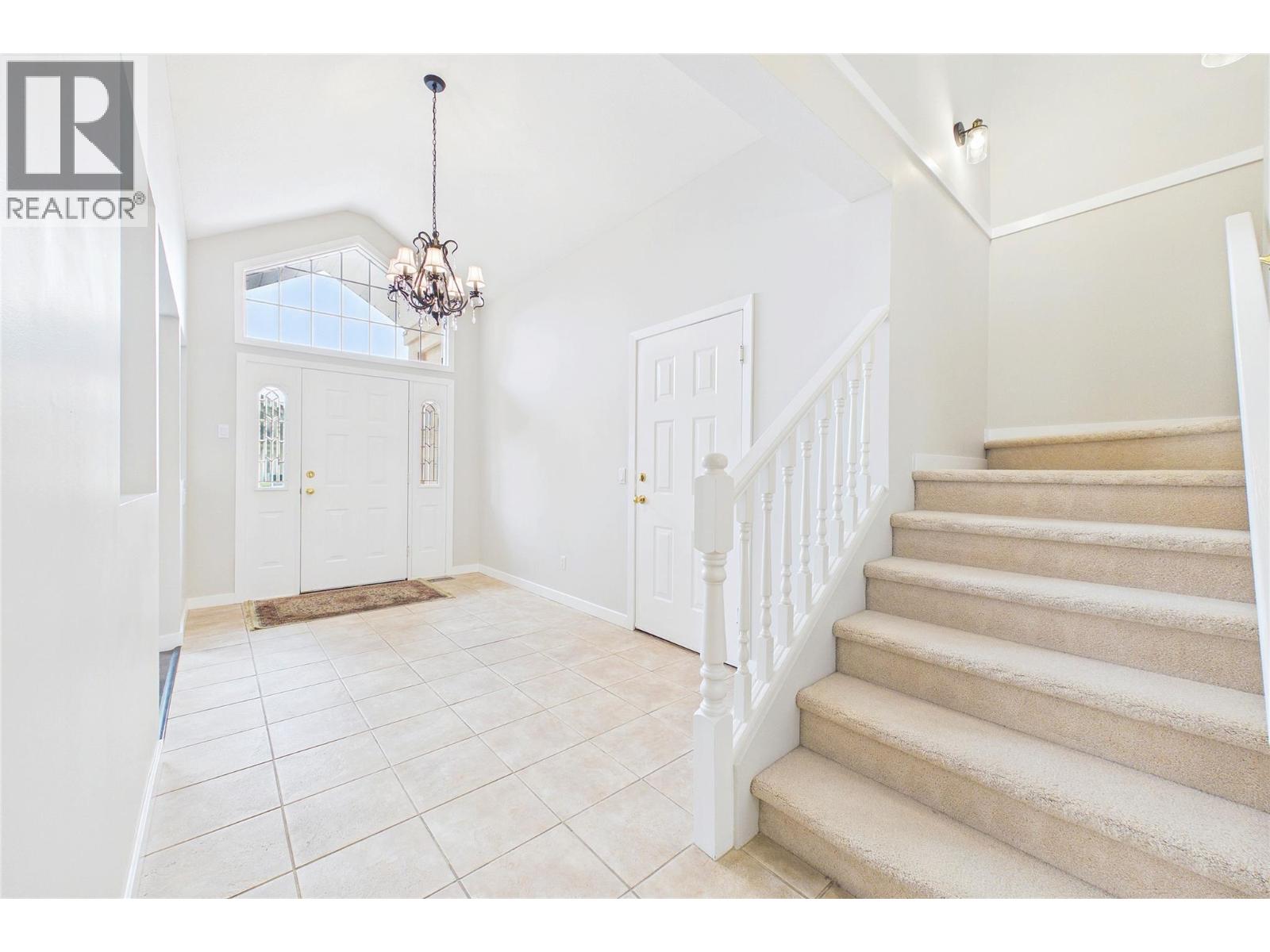 #105 650 Lexington Drive - 7