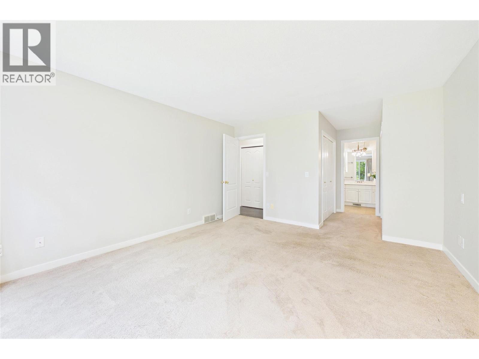 #105 650 Lexington Drive - 28