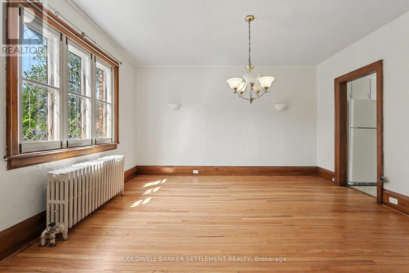2 GLADSTONE AVENUE - Image 12