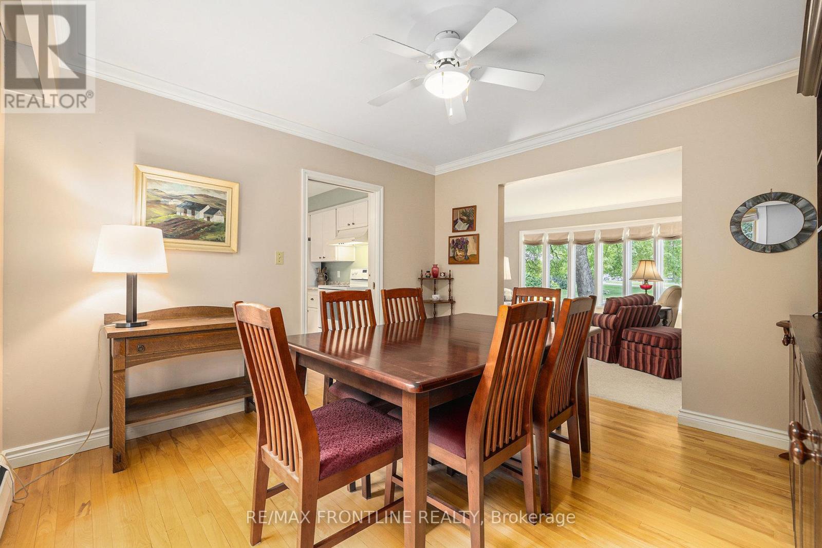 12 GLENVIEW CRESCENT - 12