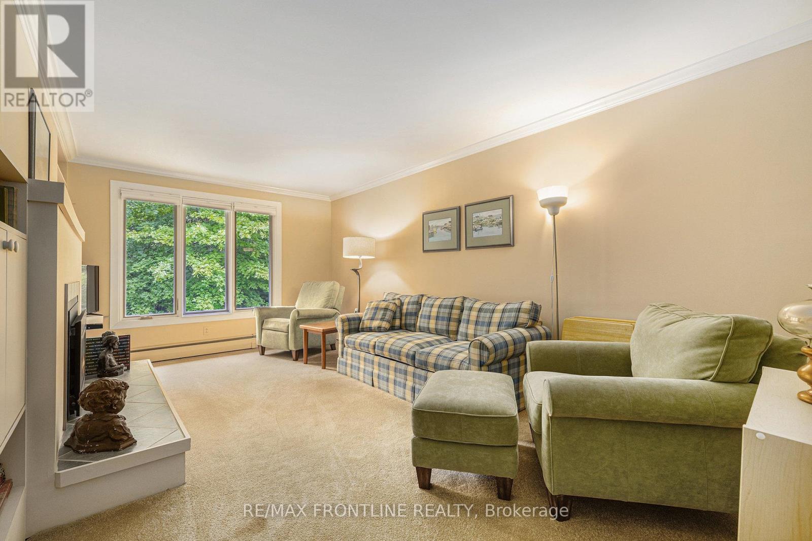12 GLENVIEW CRESCENT - 29