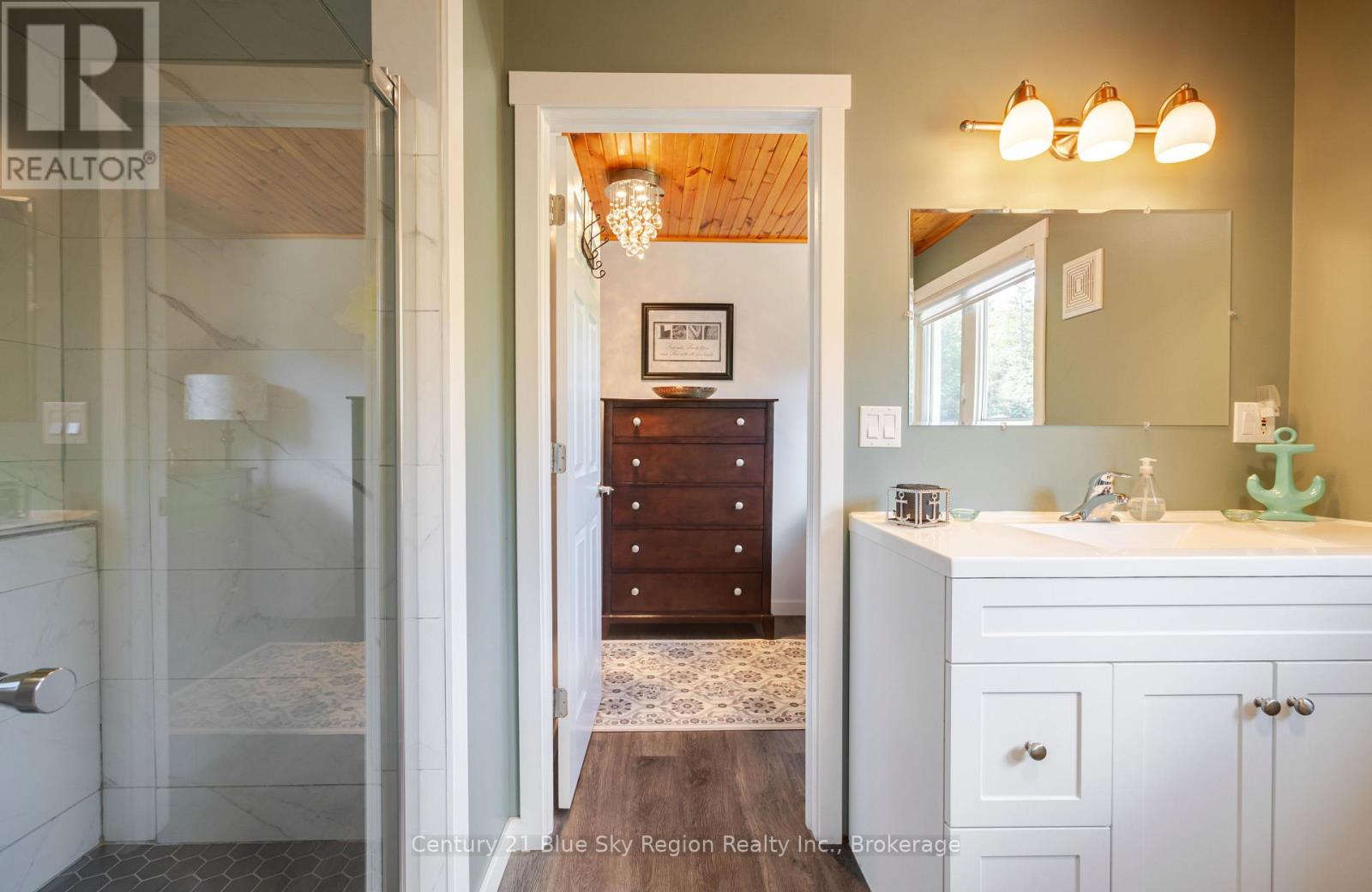 695 WEILER LINE - Image 25