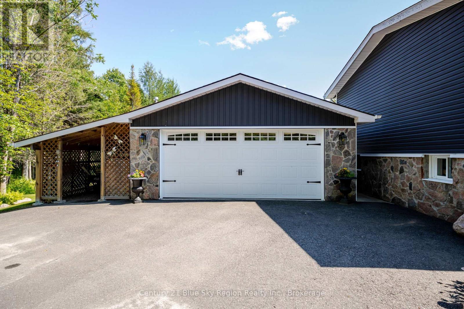 695 WEILER LINE - Image 36