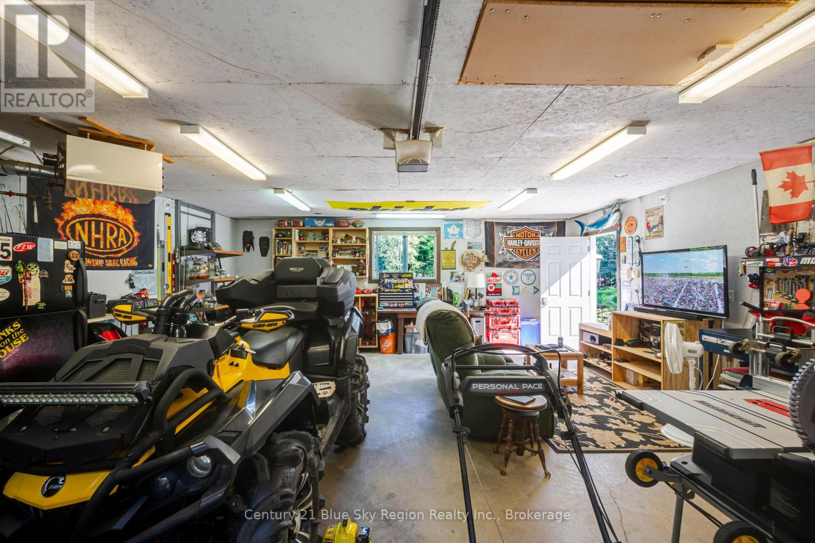 695 WEILER LINE - Image 38