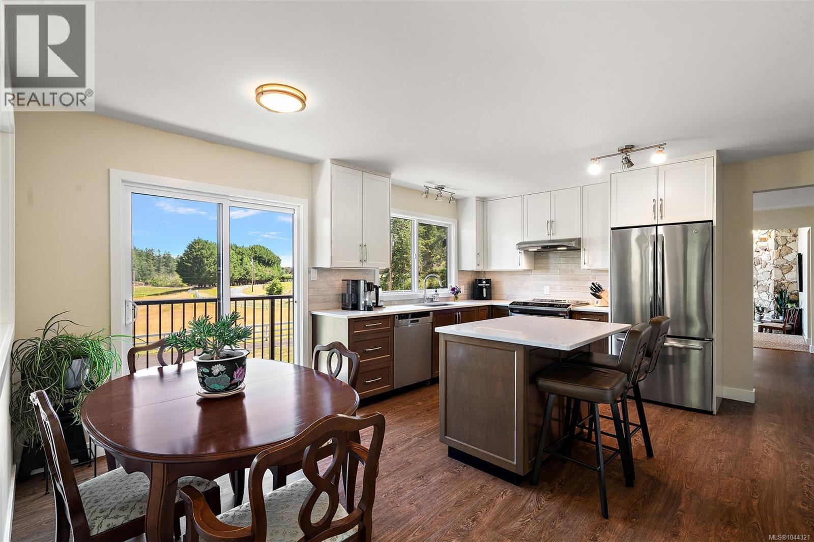 1649 Charlton Rd - 16