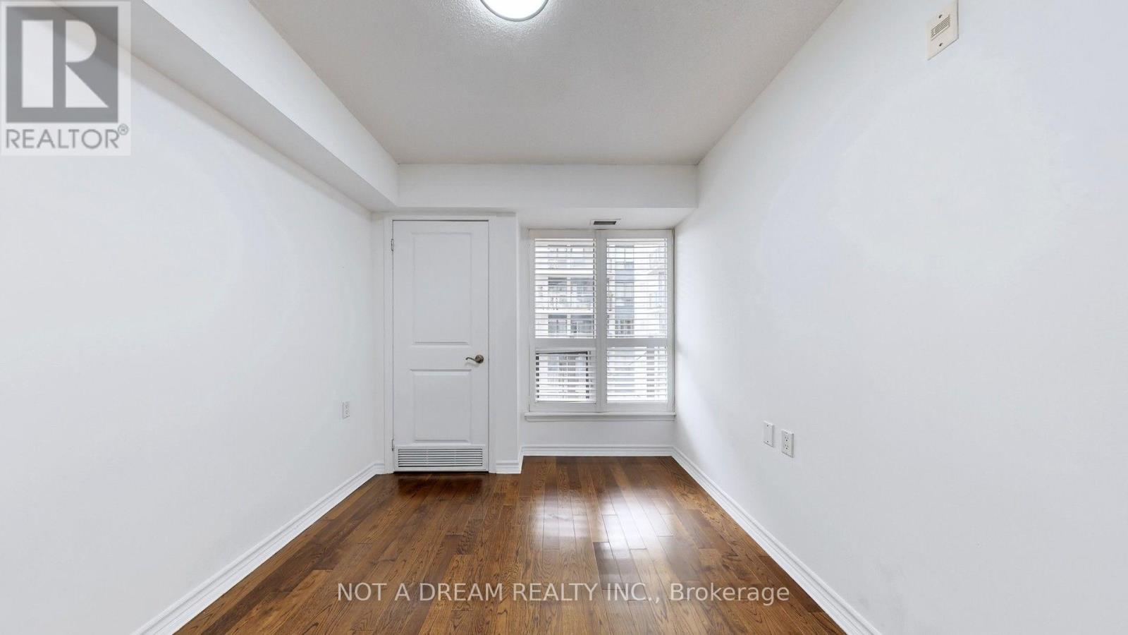#416 872 SHEPPARD AVENUE W - 38