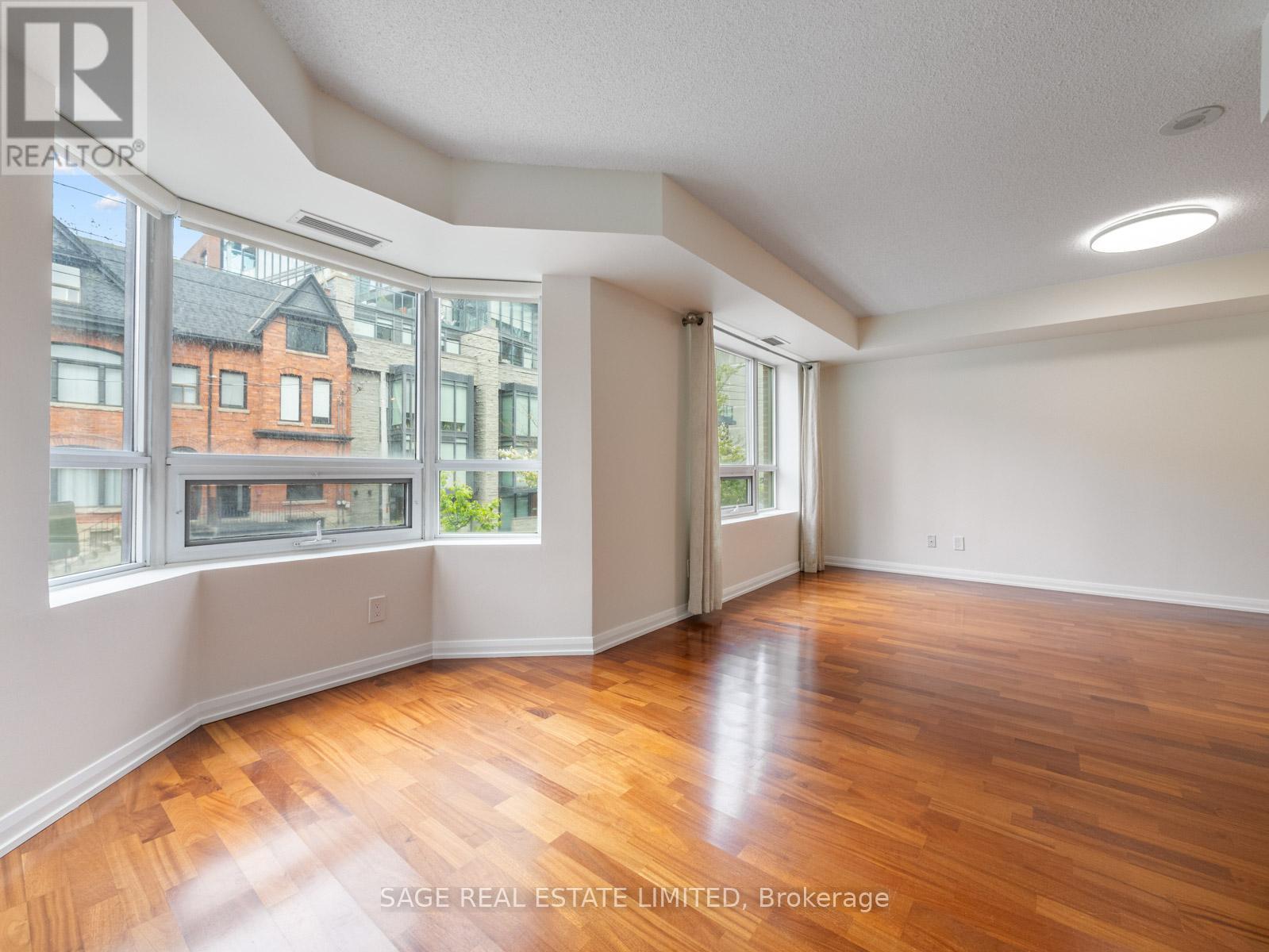 #209 18 BEVERLEY STREET - Image 13
