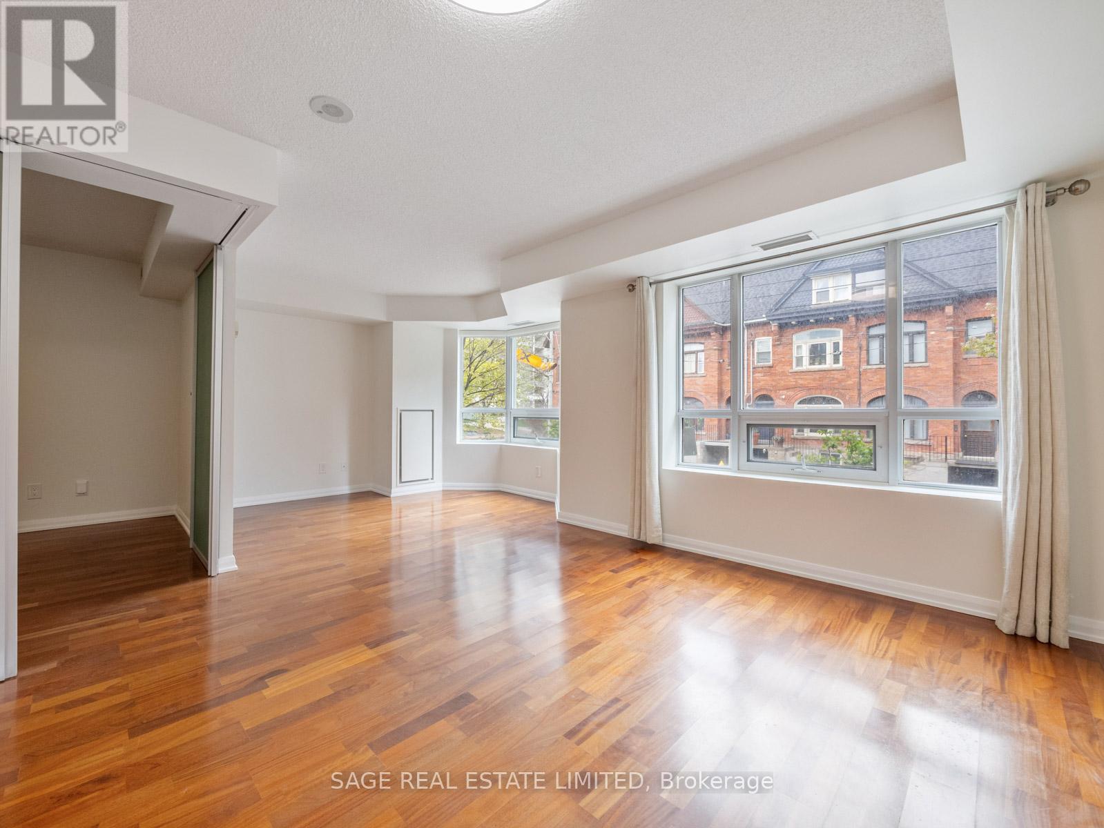 #209 18 BEVERLEY STREET - Image 21