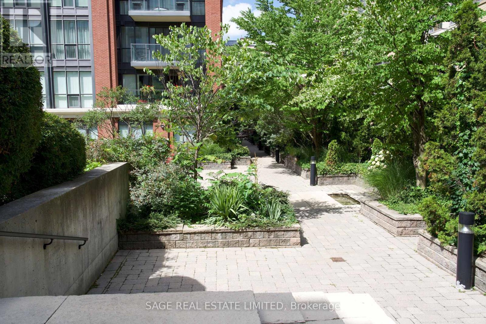 #209 18 BEVERLEY STREET - Image 37