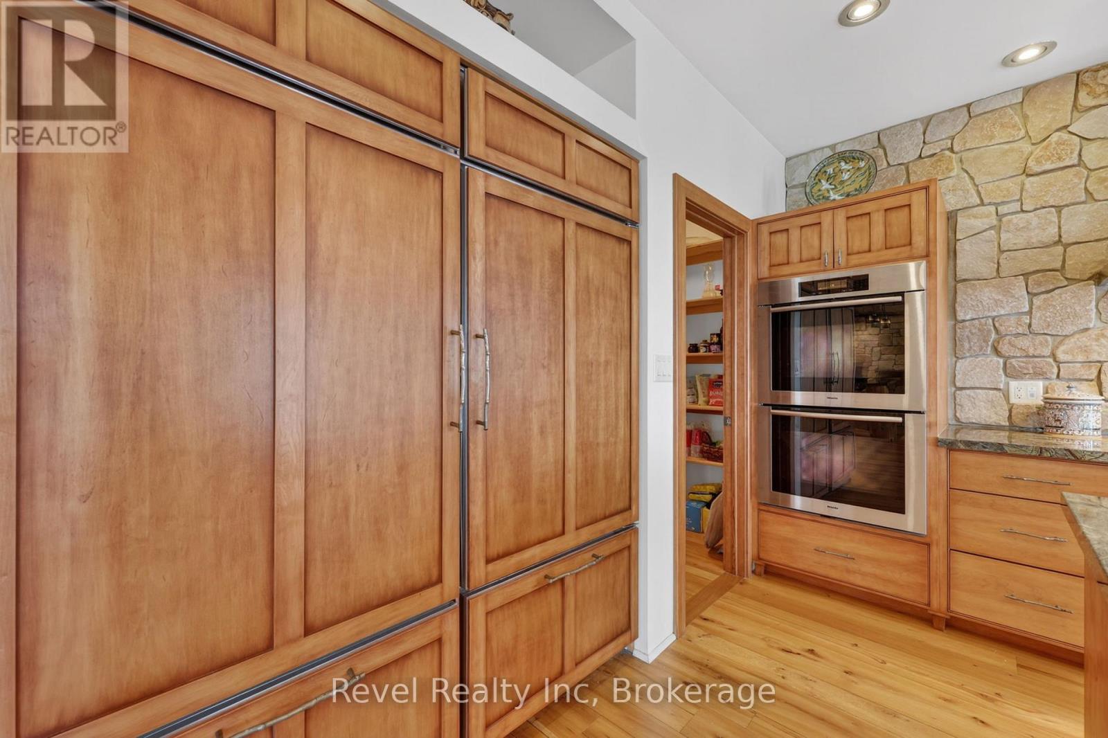 12 WALKER ROAD - Image 15