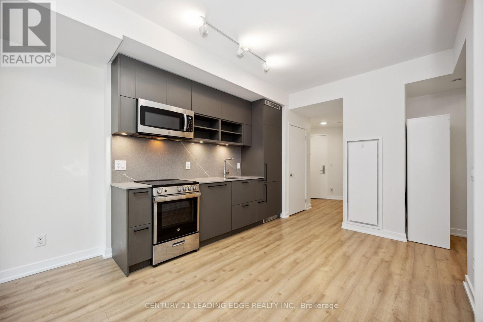 #1107 135 EAST LIBERTY STREET - Image 11