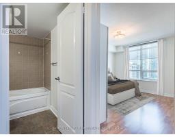 1704 - 212 Eglinton Avenue E, Toronto, ON M4P0A3 Photo 9